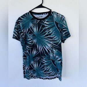 Straight Faded Palm Leaf Tropical T-Shirt Men’s Size Small Black Tea